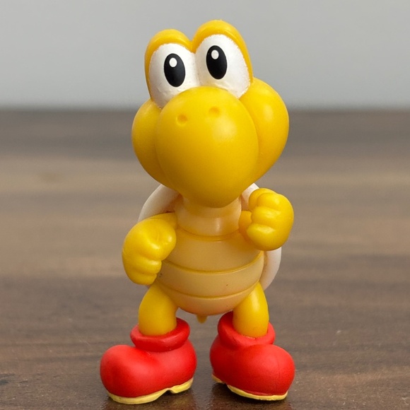 NINTENDO World Of Nintendo Red Shell Yellow KOOPA TROOPA Toy Figure Cake Topper - Picture 2 of 8